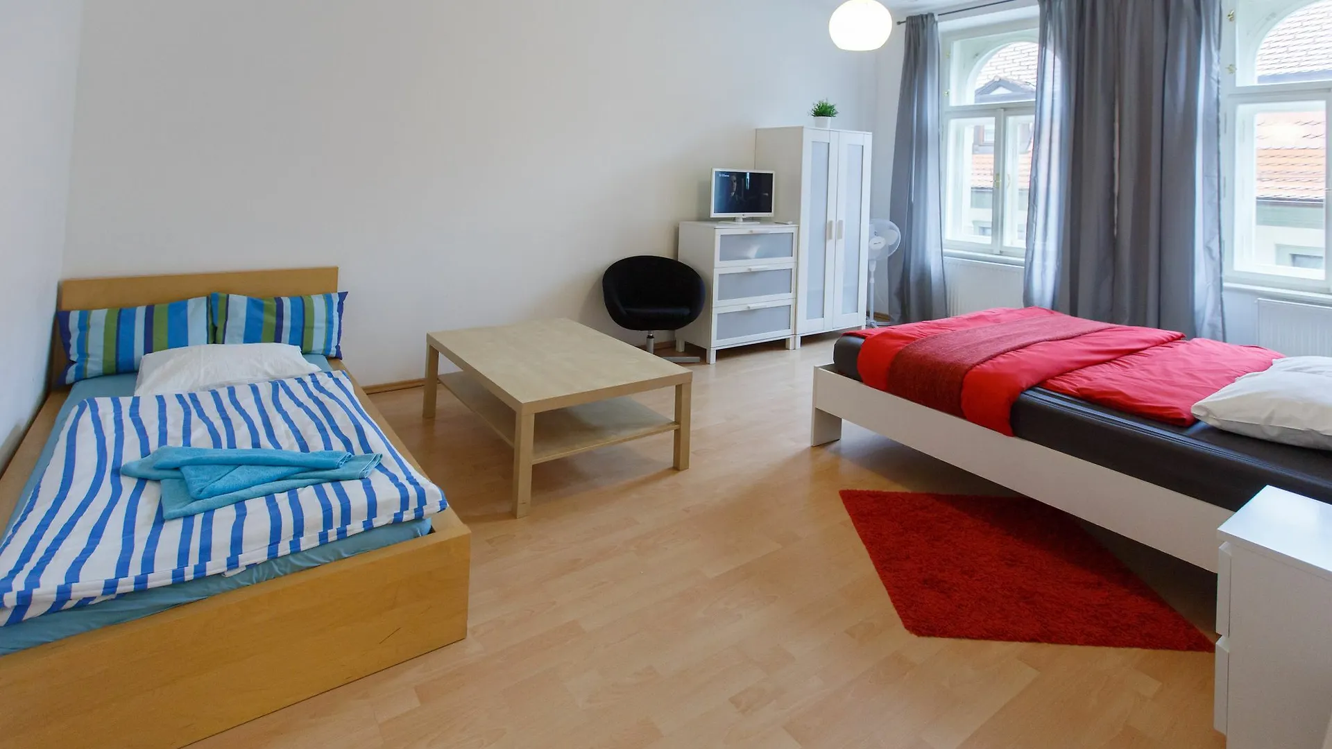 Castle Apartments براغ